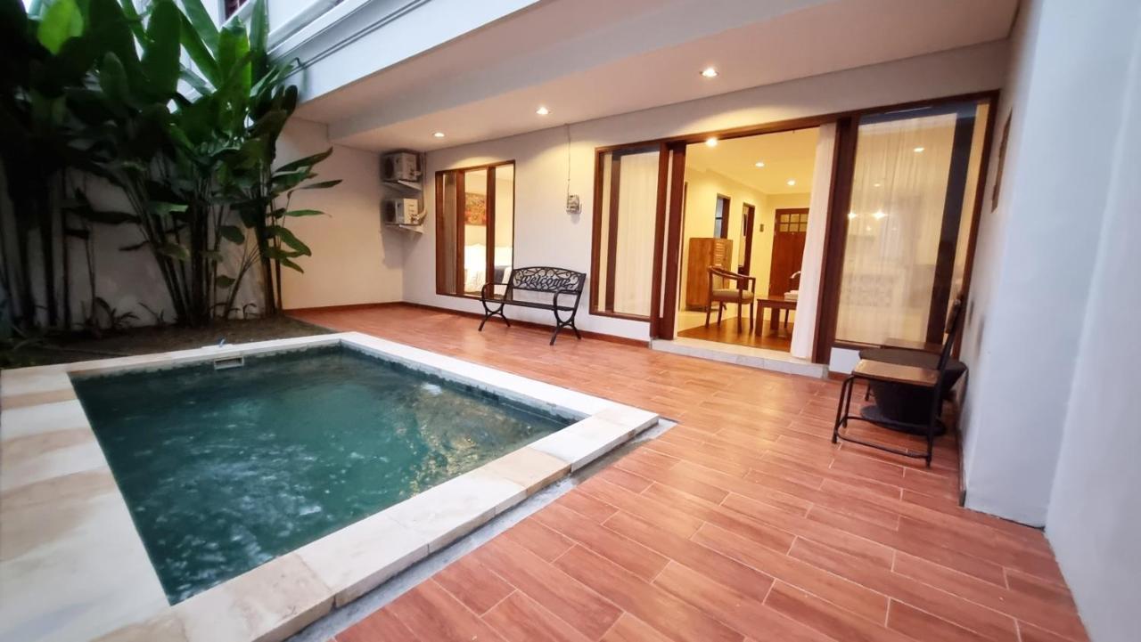 Omatha Village 3*